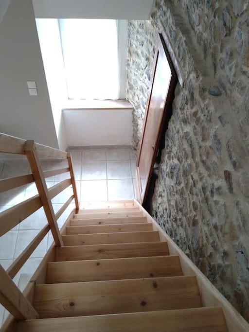 Gite Les Pommiers Montchaton Exterior photo